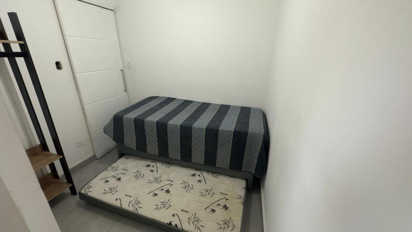Apartamento 3 Dormitorio Praia Гуаружа Экстерьер фото